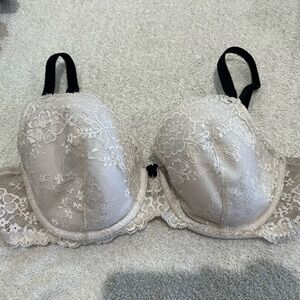 Victoria’s Secret dream angels lined Demi bra black white 36D lace